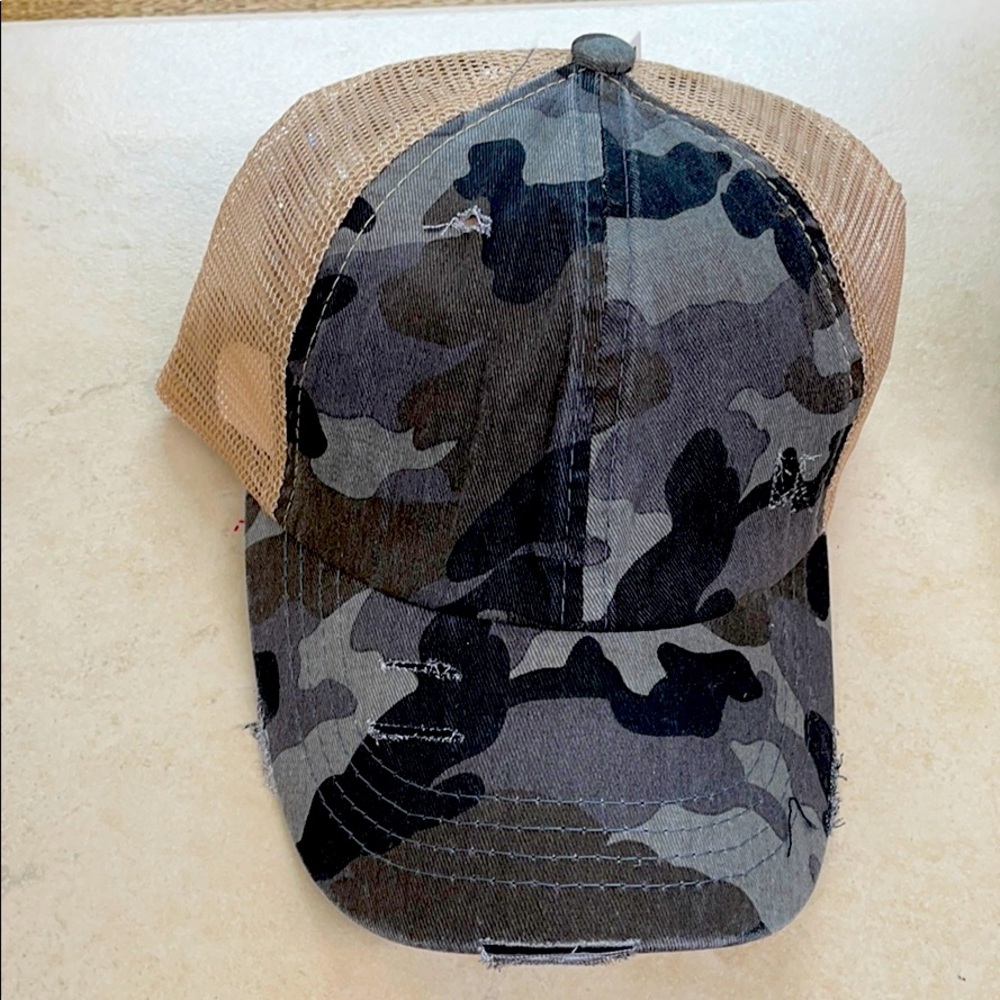 Camo C.C ponytail hat!